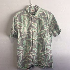 NWOT -Levi’s button up shirt